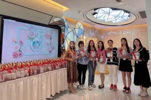 不负好春光，巾帼绽芳华——开云足球,开云足球(中国)
集团庆祝三八妇女节活动